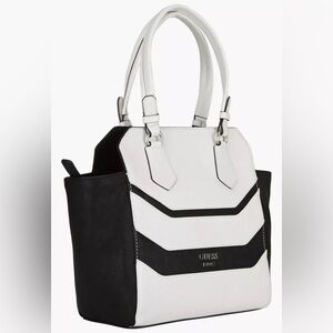 Guess Liguria Bucket Bag Black And White Medium Purse Womens